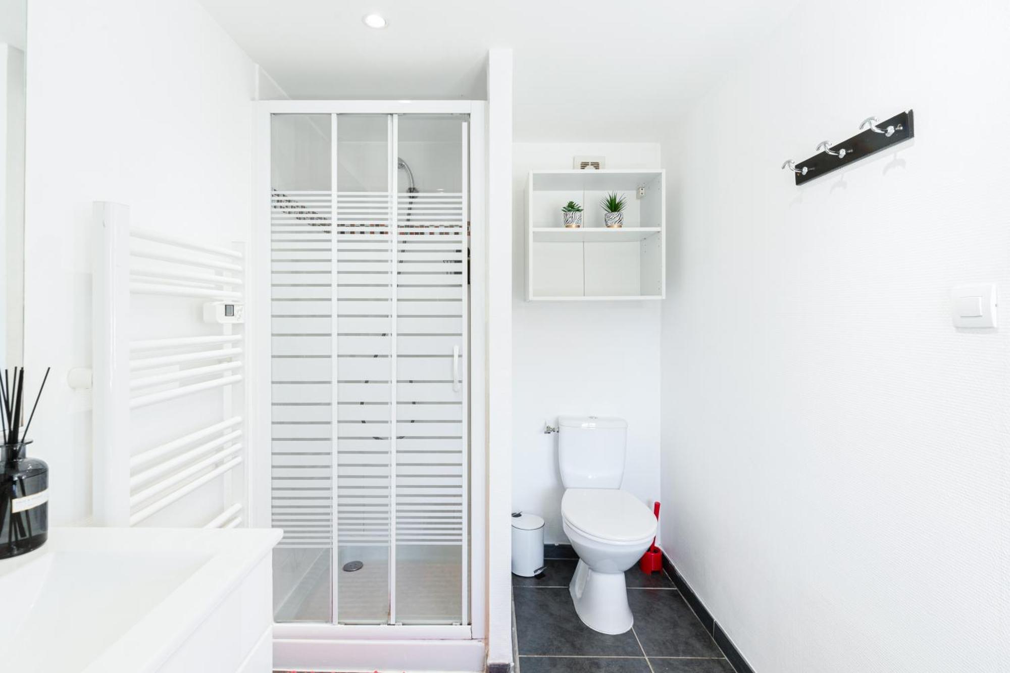 Apartment La Baule Terrasse - Cuisine - Calme - Wifi - Parking Gratuit *