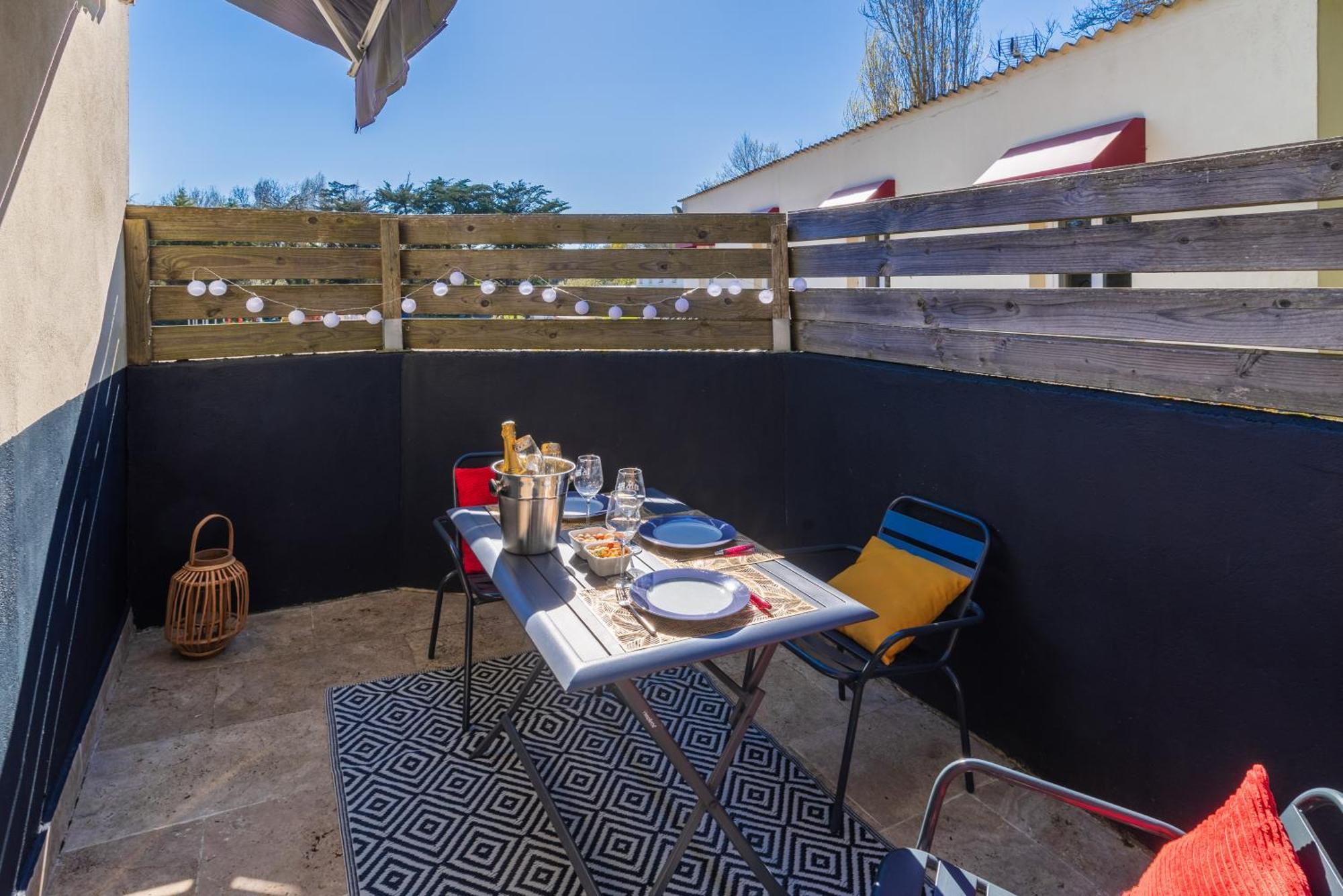 La Baule Terrasse - Cuisine - Calme - Wifi - Parking Gratuit *